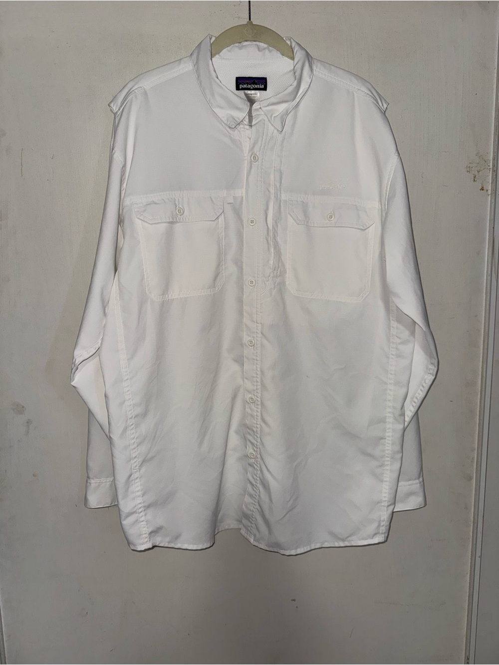 Patagonia White Lightweight Men’s Shirt Jacket